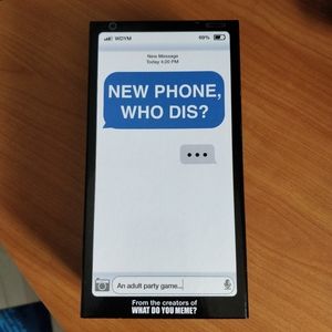 What Do You Meme? New Phone, Who Dis? Party Game